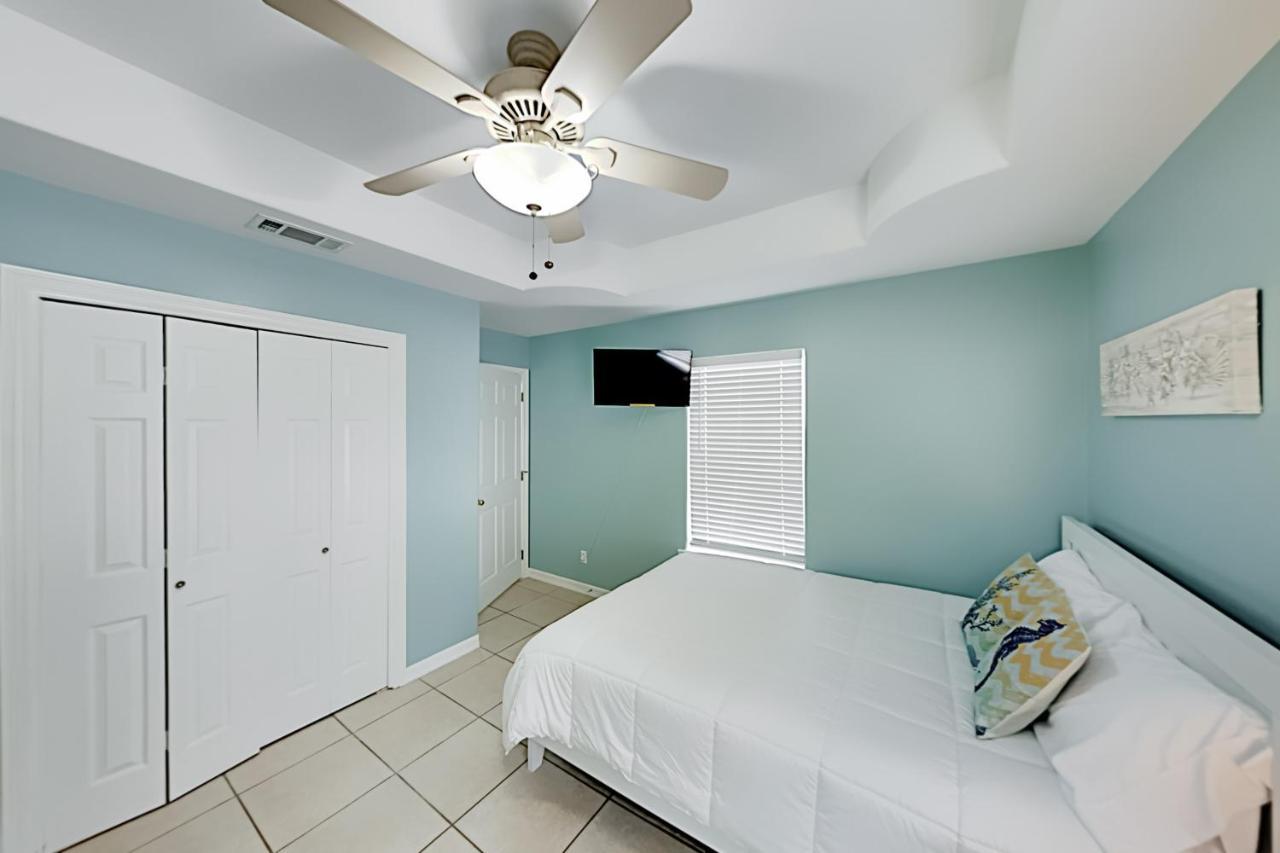 Island Escape & Huisache Townhome South Padre Island Buitenkant foto